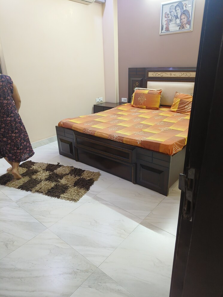 Bedroom, vipul-world-floors 3 Bedroom 1550 Sq.Ft. Builder Floor In Sector 48 Gurgaon 8816152