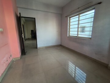 Room in 3 BHK Apartment at Greenfield City, Maheshtala – for Sale