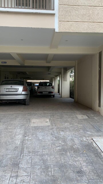 Parking in 3 BHK Builder Floor at Prem Bansal Sapphire Court, Patiala Road – for Sale