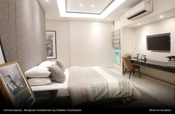 Bedroom in 3 BHK Apartment at Lodha Amara, Kolshet Road – for Sale