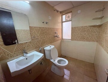 Bathroom in 3 BHK Apartment at Amrapali Riverview, Amrapali Leisure Valley – for Rent