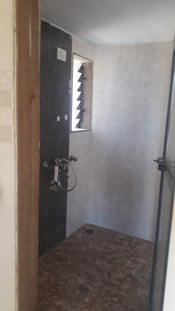 Furnished Amenities in 1 BHK Apartment at Sanskruti Heights, Nalasopara West – for Sale