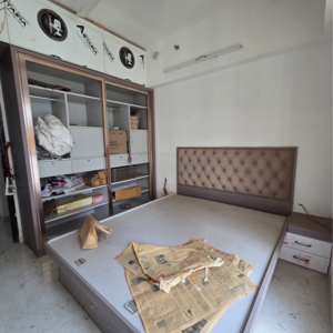 Bedroom in 2 BHK Apartment at Lodha Amara, Sandoz Baug – for Rent