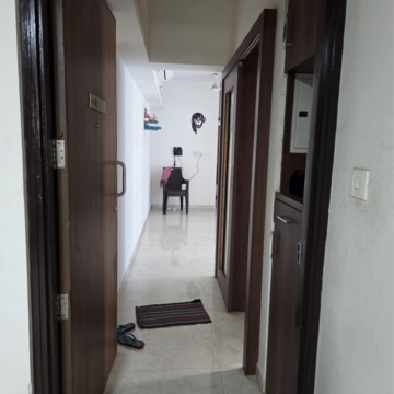 Building Lobby in 2 BHK Apartment at Lodha Amara, Sandoz Baug – for Rent