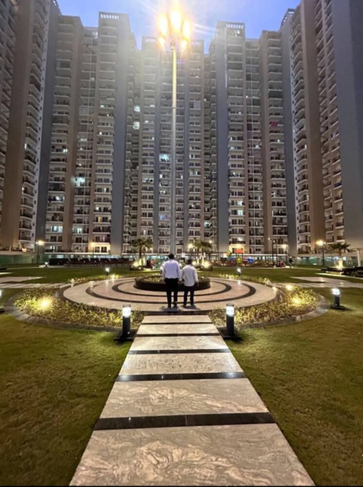 Exterior View, panchsheel-greens-ii 3 Bedroom 980 Sq.Ft. Apartment In Sector 16 Greater Noida Greater Noida 8816305