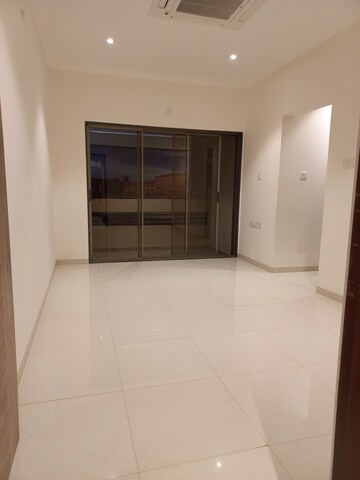 2 BHK Apartment For Sale in Evershine Amavi 303 Phase 3, Virar West