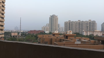 2 BHK Apartment For Rent in Pyramid Urban Homes 2, Sector 86