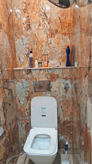 Furnished Amenities in 2 BHK Builder Floor at Subhash Nagar – for Rent
