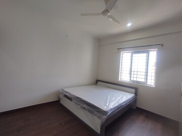 Room in 2 BHK Builder Floor at Hsr Layout – for Rent