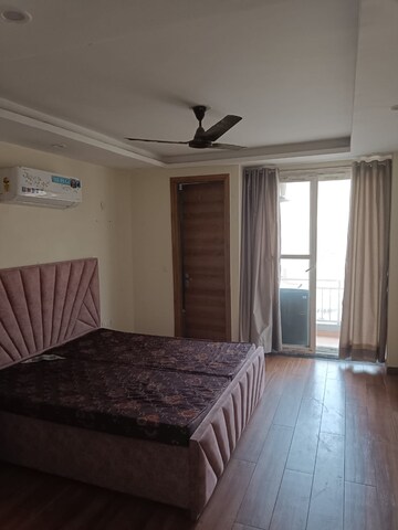 Building Lobby in 2 BHK Builder Floor at Gupta Awas, Sector 43 – for Rent