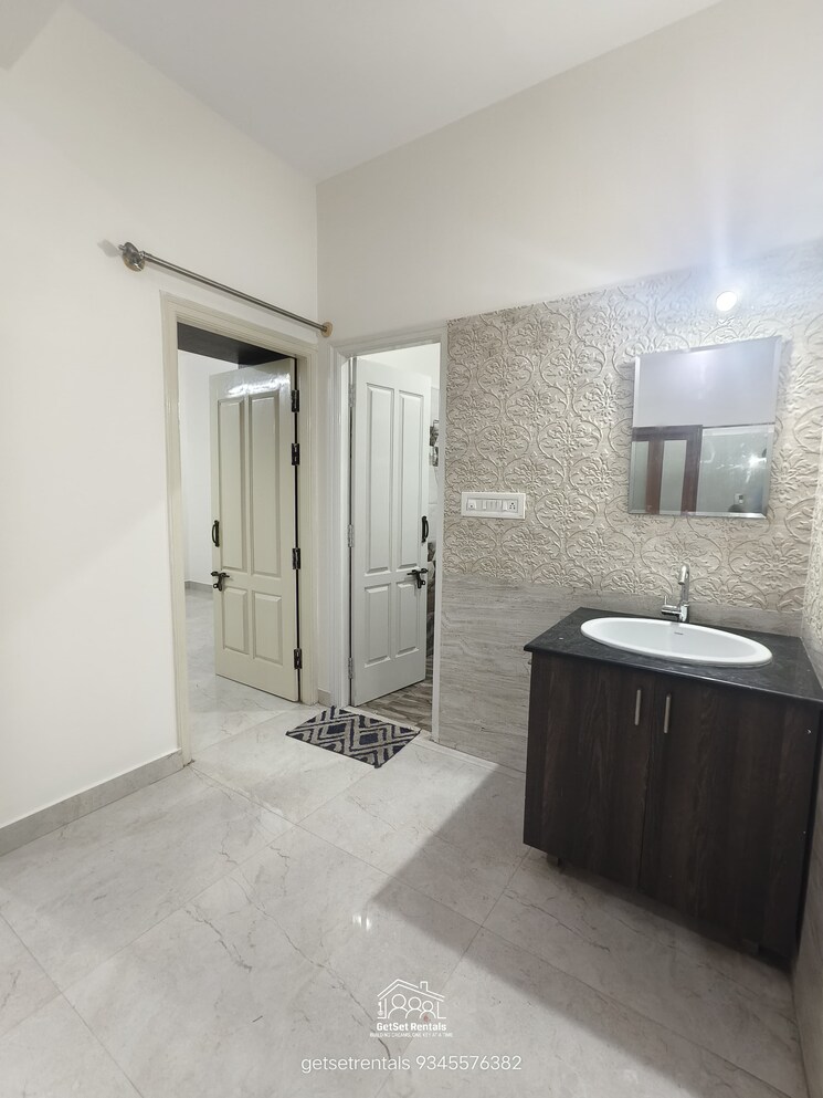 Room, hsr layout 2 Bedroom 1200 Sq.Ft. Builder Floor In Hsr Layout Bangalore 8816393