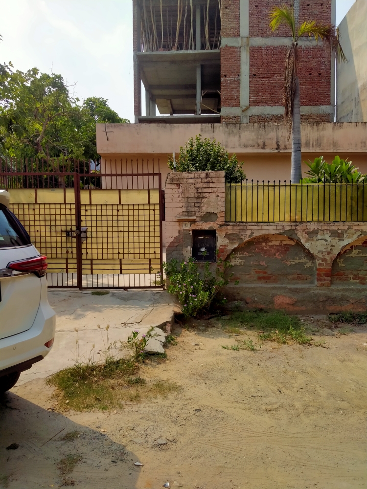 Plot For Sale in Delta II Greater Noida