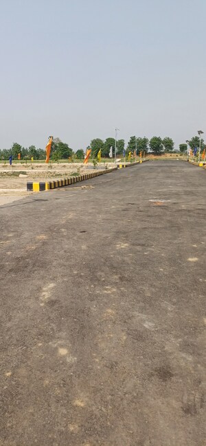  Plot For Sale in Jewar