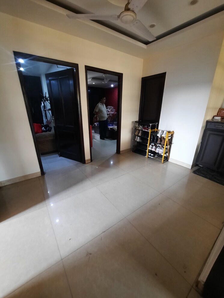 undefined, malviya nagar 3 Bedroom 1800 Sq.Ft. Builder Floor In Malviya Nagar Delhi 8816419