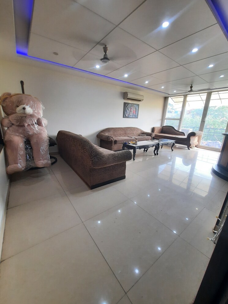 undefined, malviya nagar 3 Bedroom 1800 Sq.Ft. Builder Floor In Malviya Nagar Delhi 8816419