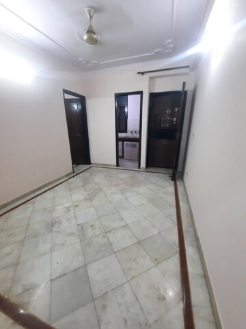 Furnished Amenities in 1 BHK Builder Floor at Malviya Nagar – for Rent