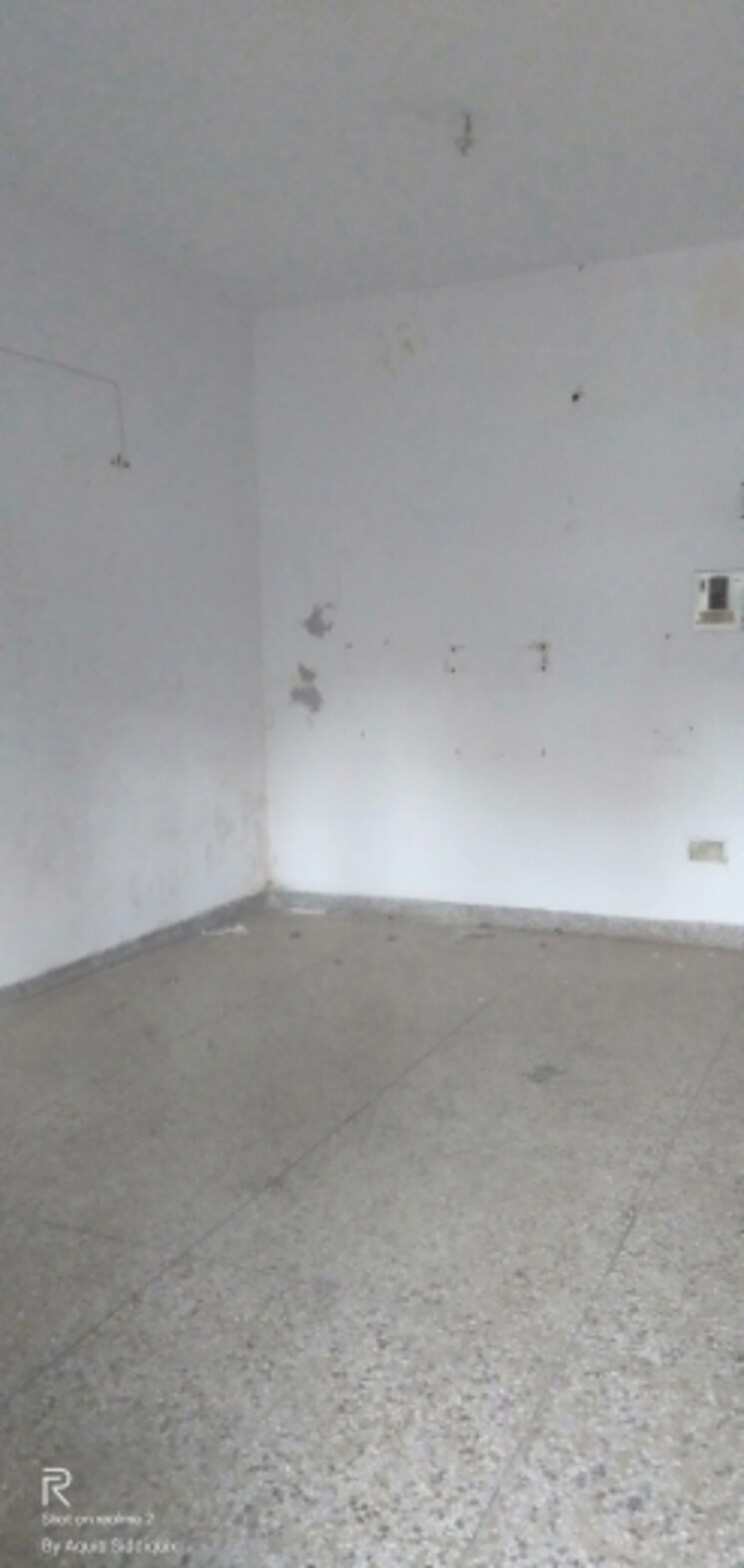 Room, indira nagar 3 Bedroom 1900 Sq.Ft. Independent House In Indira Nagar Lucknow 8816444
