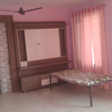 Room in 1 BHK Builder Floor at Aerocity – for Rent