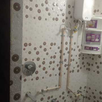 Bathroom in 1 BHK Builder Floor at Aerocity – for Rent