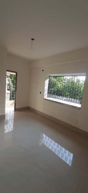 Room in 2 BHK Apartment at Senhati – for Sale
