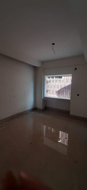 Room in 2 BHK Apartment at Senhati – for Sale