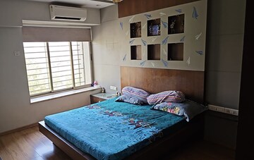 Bedroom in 2 BHK Apartment at Neelkanth Greens, Manpada – for Rent