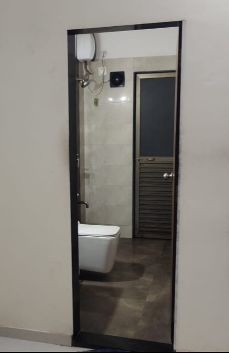 Bathroom, neelkanth-greens 2 Bedroom 1100 Sq.Ft. Apartment In Manpada Thane 8816465