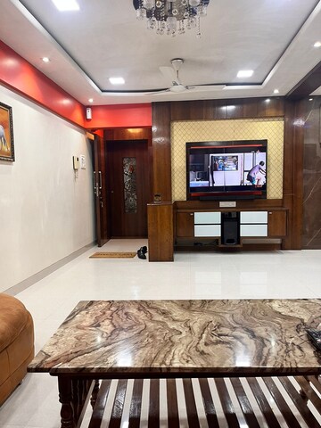 Room in 3 BHK Apartment at Sheth Enclave, Ghatkopar West – for Rent