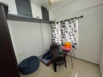 Room in 2 BHK Apartment at Sipani Royal Heritage, Chandapura Anekal Road – for Rent