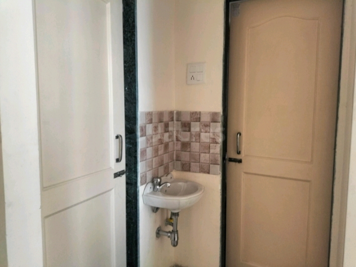 1 BHK + Pooja Room Apartment For Rent in CIDCO Sector 21 Taloja CHS