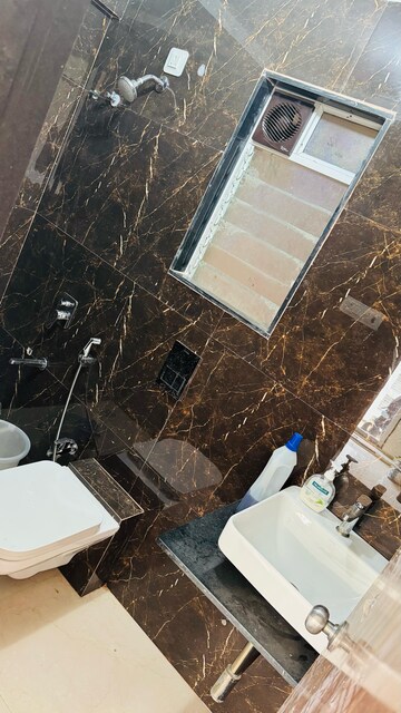 Master Bedroom in 3 BHK Apartment at Mahavir Square, Manpada – for Rent