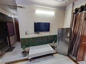 Bedroom in 2.5 BHK Builder Floor at Laxmi Nagar – for Sale