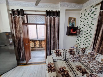 Living Room in 2.5 BHK Builder Floor at Laxmi Nagar – for Sale