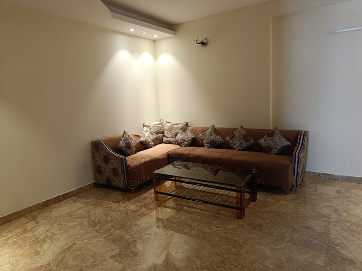 Living Room, sector 57 2 Bedroom 2000 Sq.Ft. Builder Floor In Sector 57 Gurgaon 8816517