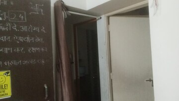 Building Lobby in 1 BHK Independent House at Ganesh Nagar – for Rent