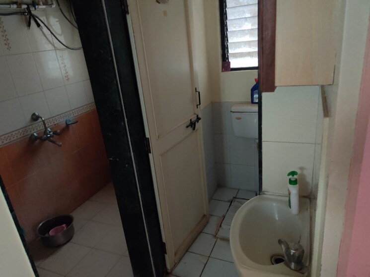 Bathroom, vishal-prime 1 Bedroom 600 Sq.Ft. Apartment In Dhanori Pune 8816547