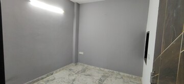 Room in 2 BHK Builder Floor at Uttam Nagar – for Rent