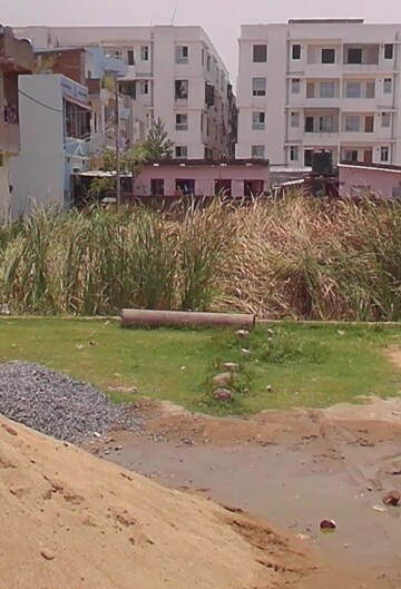  Plot For Sale in Patliputra Colony