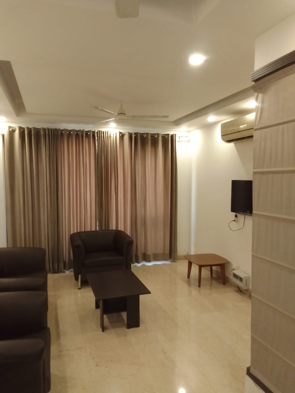 3 BHK + Pooja Room,Servant Room,Study Room,Extra Room Apartment For Rent in Greater Kailash I