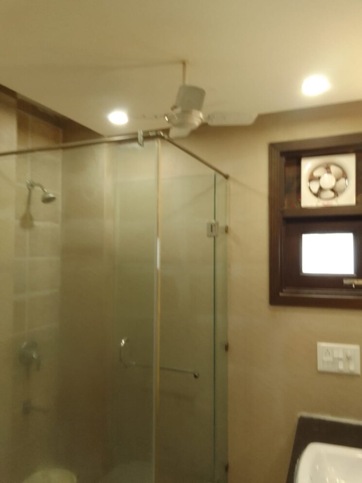 Attached Bathroom, greater kailash i 3 Bedroom 1850 Sq.Ft. Apartment In Greater Kailash I Delhi 8816574