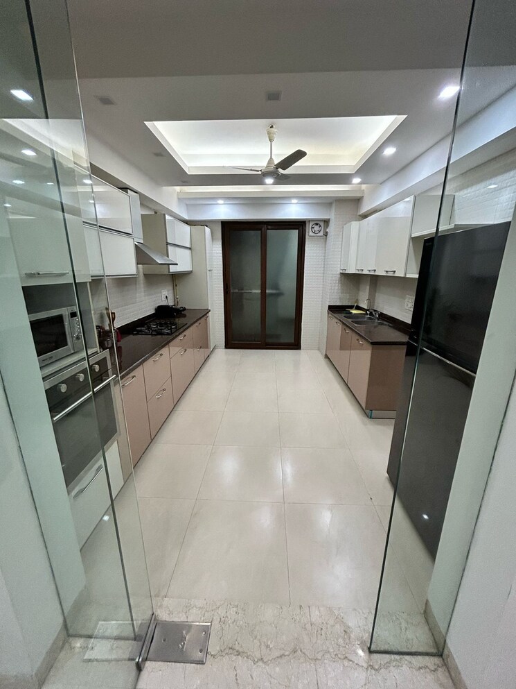 Kitchen, boutique-residential-apartments-c-253 3 Bedroom 3000 Sq.Ft. Apartment In Defence Colony Delhi 8816617