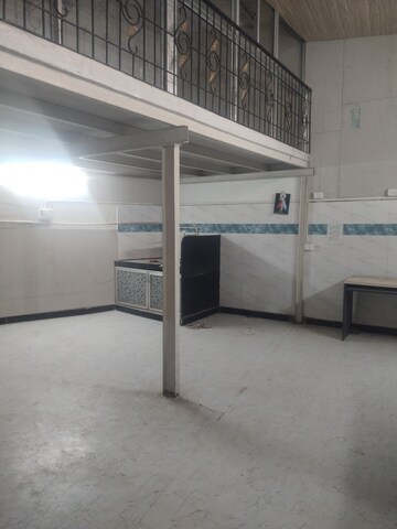 Parking in  Warehouse at Chembur Gaothan, Chembur – for Rent