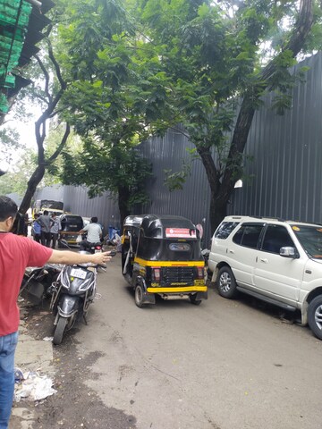 Parking in  Warehouse at SRA Building Chembur, Chembur – for Rent
