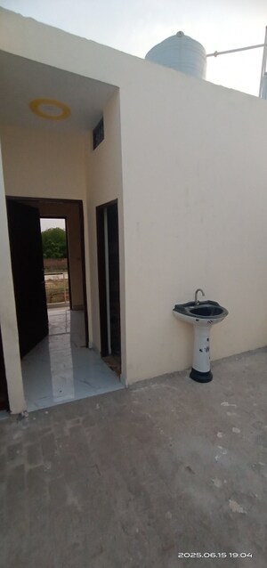 Room in 3 BHK Independent House at Rakshapuram – for Sale