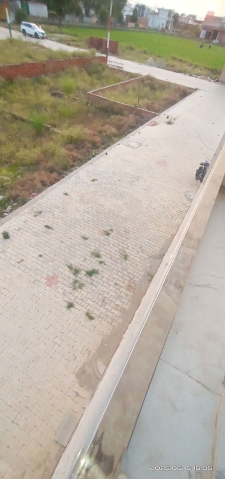 Balcony, rakshapuram 3 Bedroom 50 Sq.Yd. Independent House In Rakshapuram Meerut 8816654