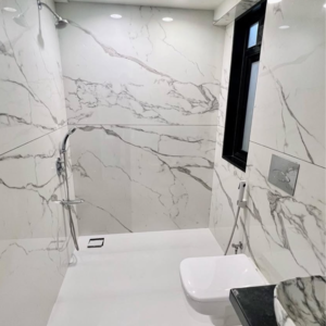 Team Area in 3 BHK Apartment at Juhu – for Sale