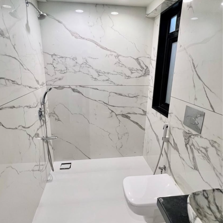 Team Area, juhu 3 Bedroom 1250 Sq.Ft. Apartment In Juhu Mumbai 8816667