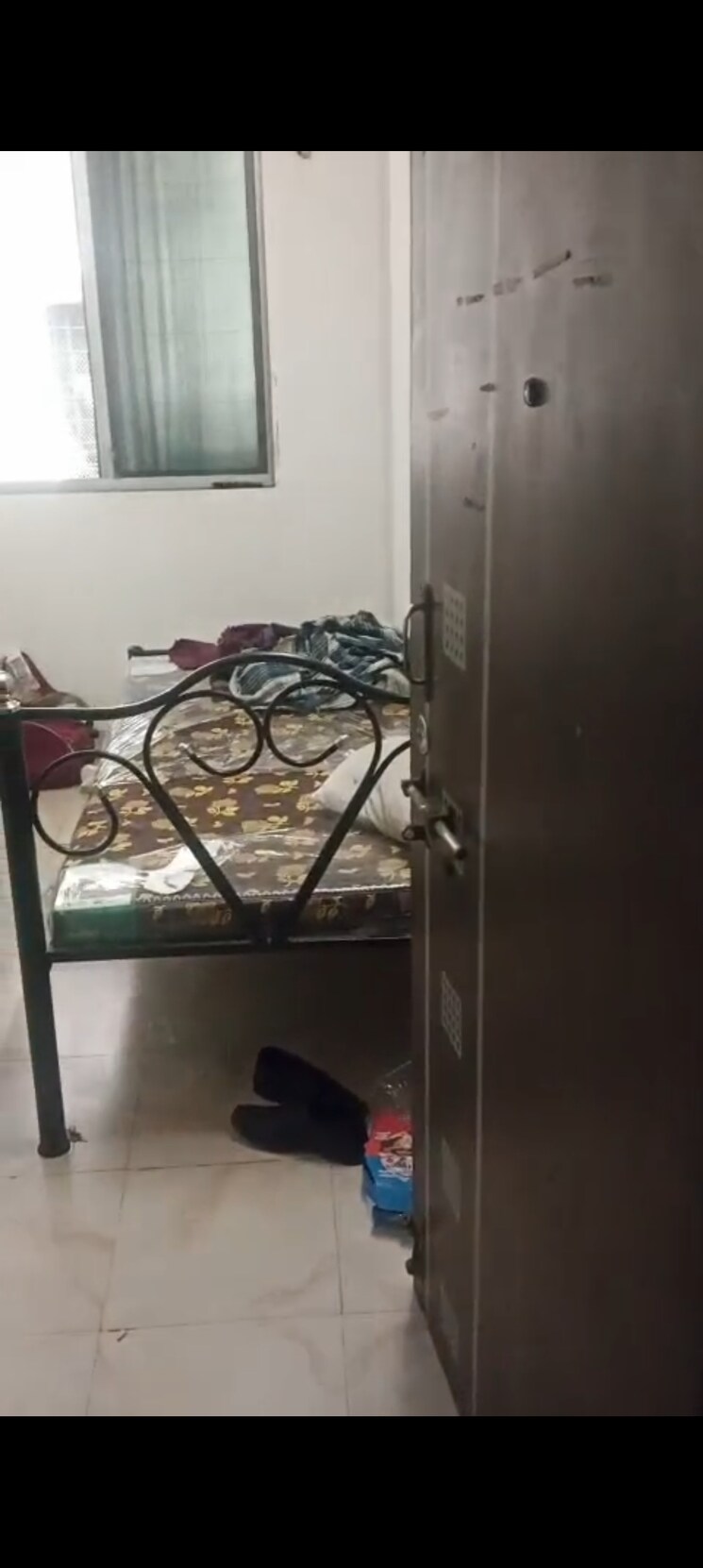 undefined, arihant-tower-vakola 1 RK 300 Sq.Ft. Apartment In Santacruz East Mumbai 8816681