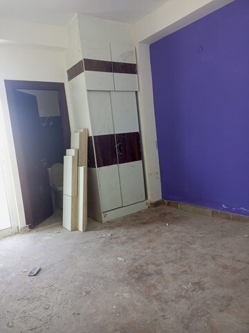 Room in 2 BHK Apartment at Trinity Grand, Bisrakh Jalalpur – for Sale