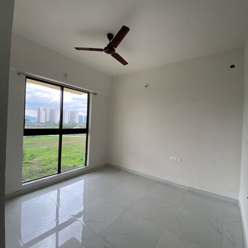 Room in 2 BHK Apartment at Runwal Gardens, Bhadra Nagar – for Rent